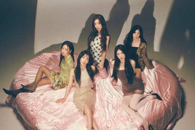 Apink (instagram.com/official.apink2011)