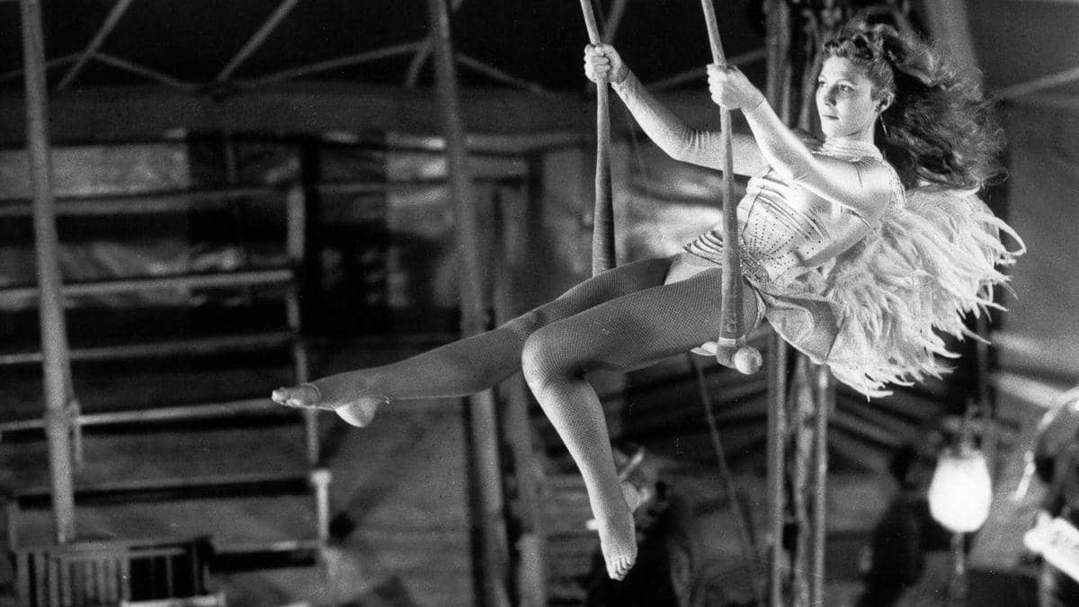 Wings of Desire (1987)