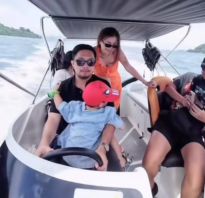 Nathalie Holscher liburan di Lampung