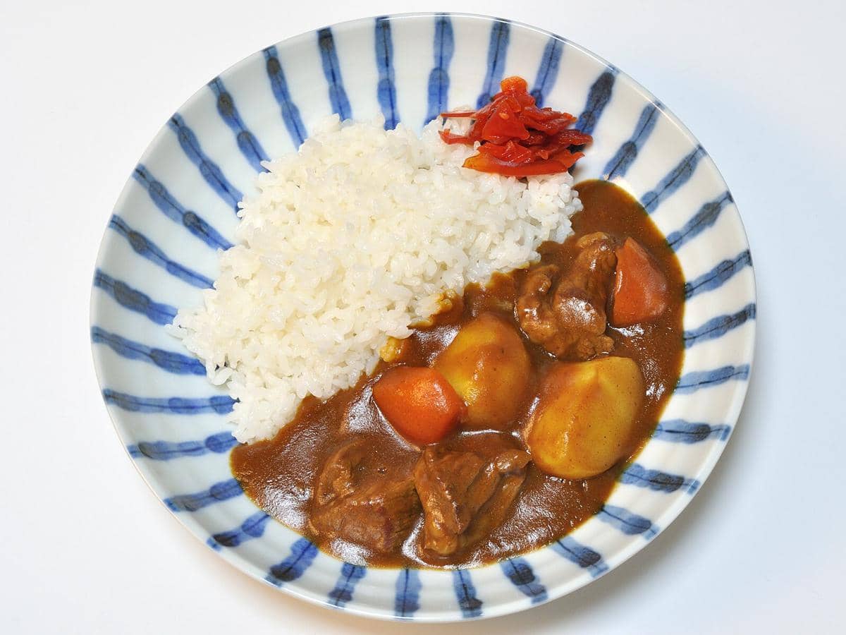ilustrasi curry rice daging sapi ala Jepang