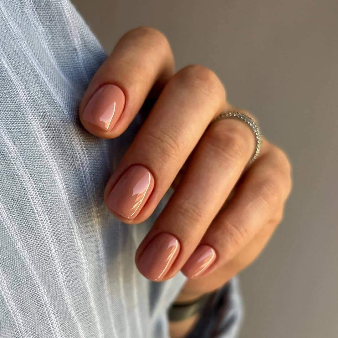 ide nail art 2026 untuk kuku pendek 