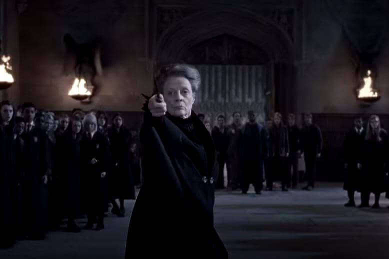 cuplikan adegan Profesor Minerva McGonagall