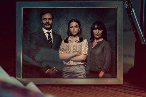 adegan dalam serial A Nearly Normal Family