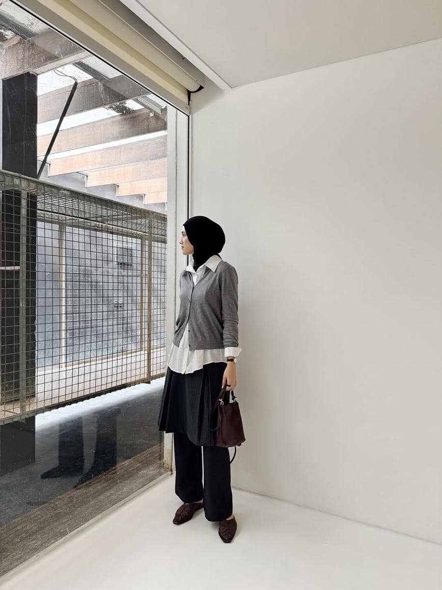 referensi padu padan cardigan ala Rania Sukandari