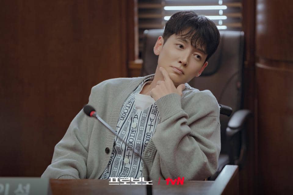 still cuts drama Pro Bono