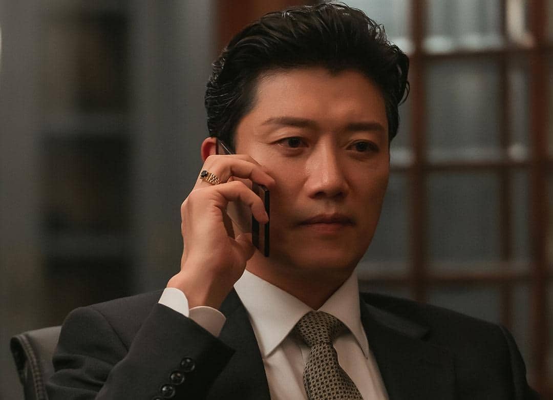 Park Hee Soon di drama The Judge Returns