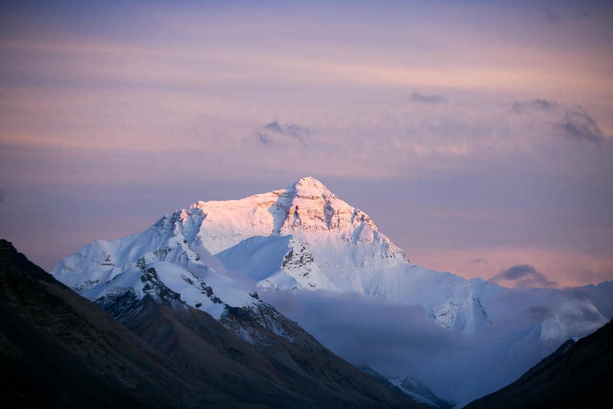Potret puncak Everest di Nepal