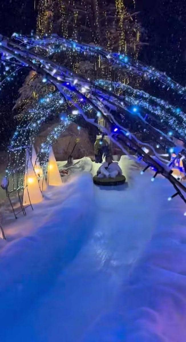 Mario Ginanjar main salju di Hokkaido.