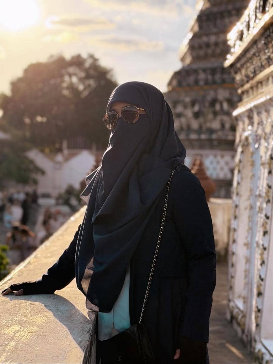 Umi Pipik liburan ke Thailand