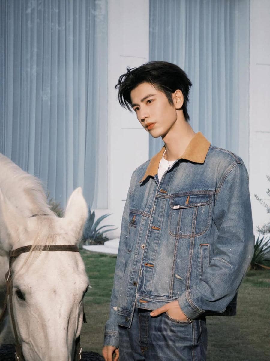 OOTD ala Zhang Ling He