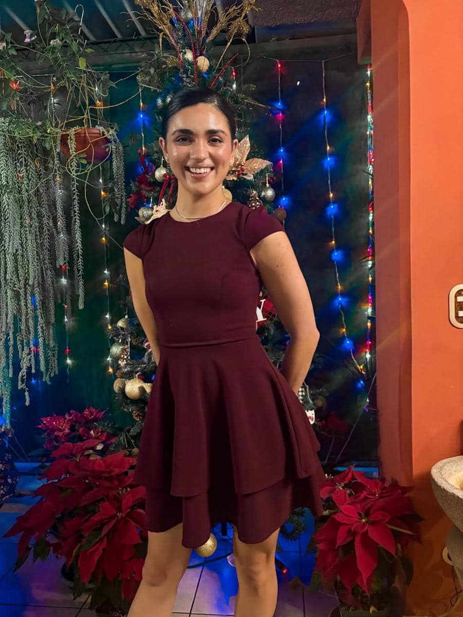 potret Adriana Rivas, Miss World El Salvador 2026 