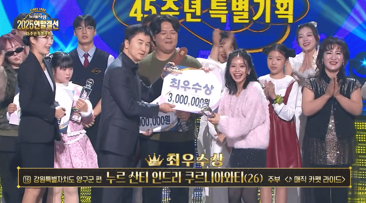 momen Santi Indri ikut kontes nyanyi di Korea Selatan