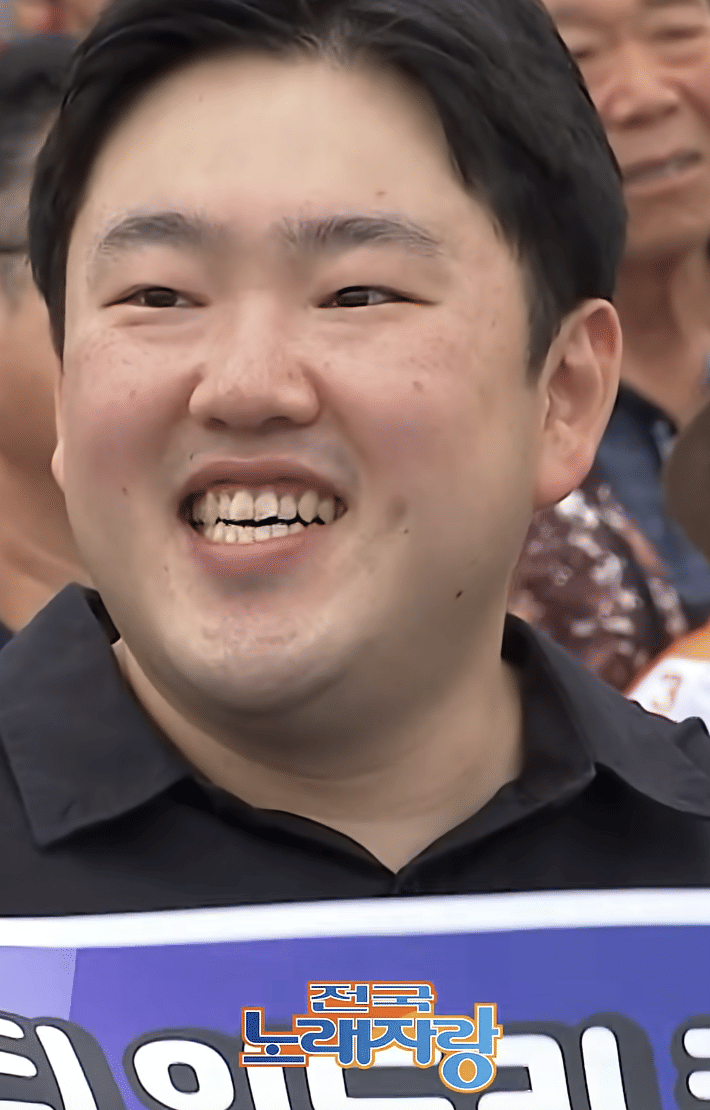 momen Santi Indri ikut kontes nyanyi di Korea Selatan