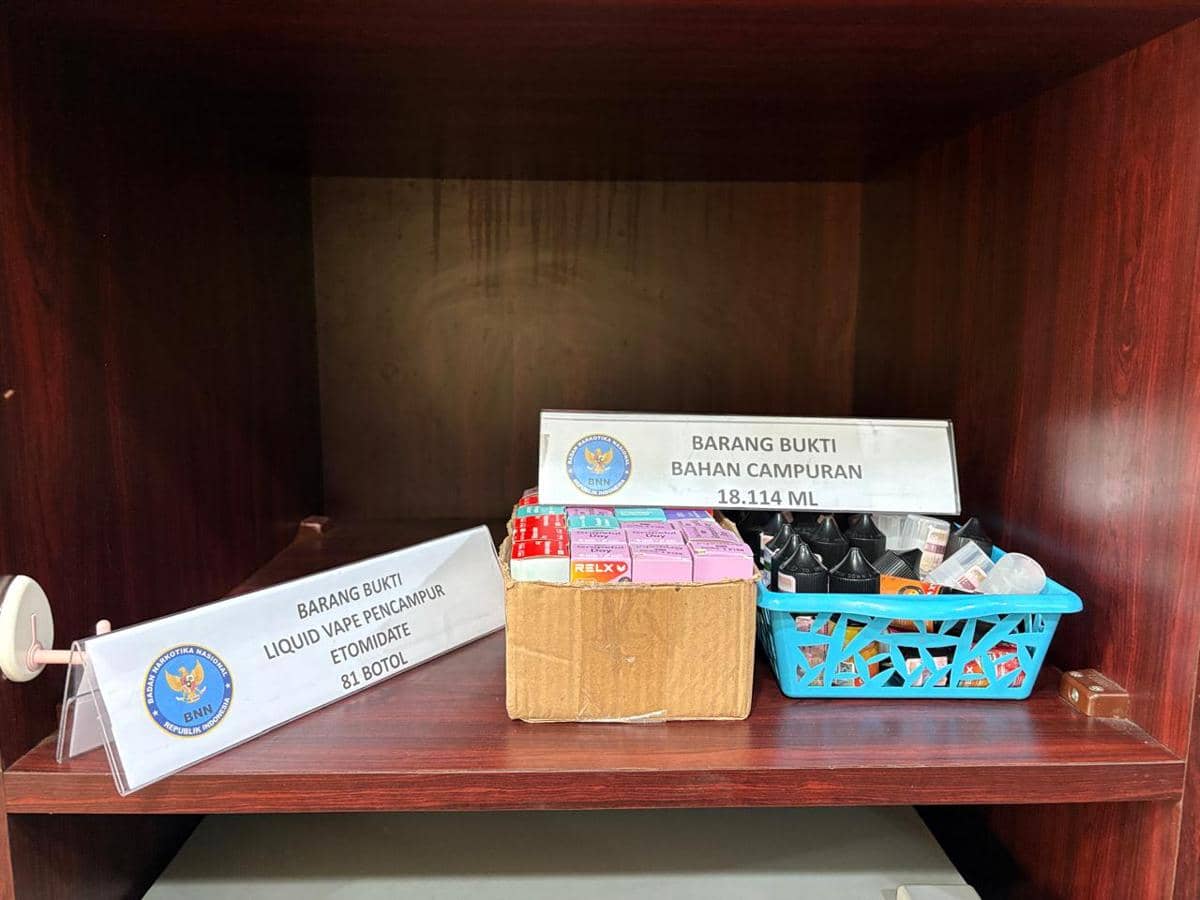 Barang bukti vape narkotika