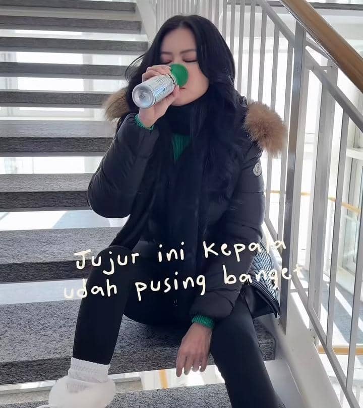 potret Nita Gunawan naik Gunung Jungfraujoch