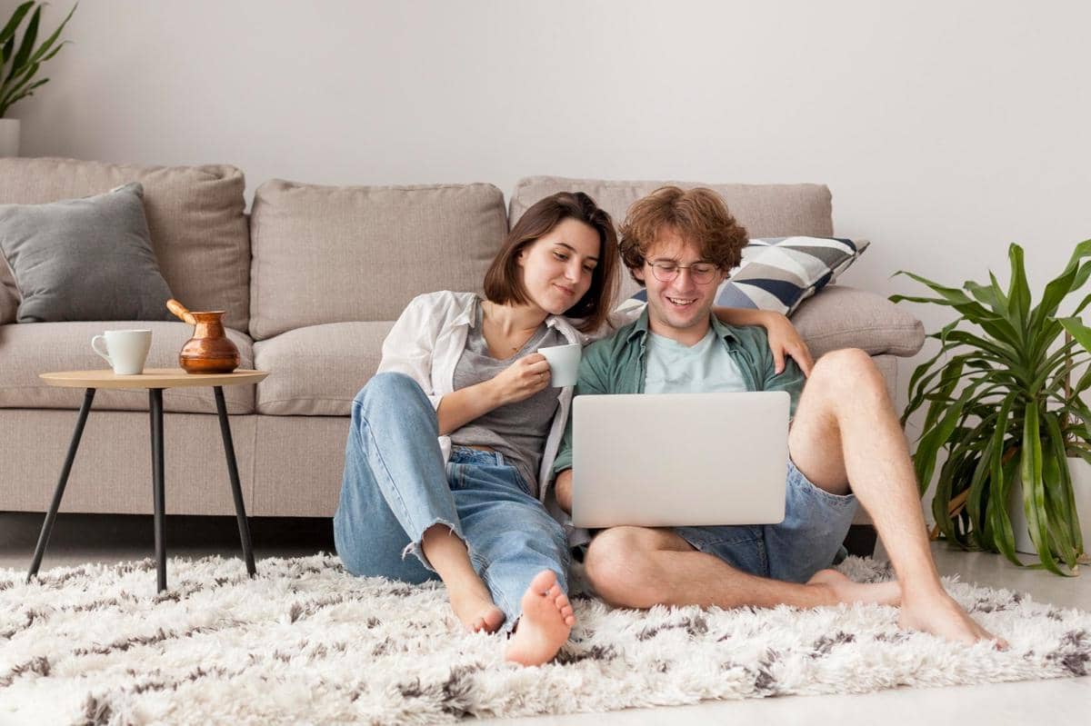 ilustrasi pasangan quality time