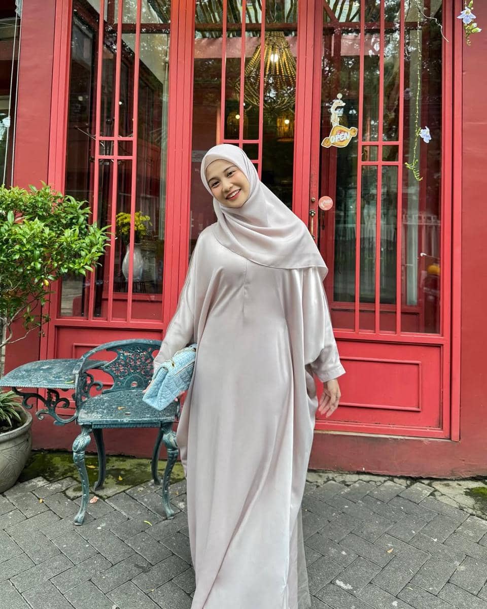 Outfit ala Amelia Andani