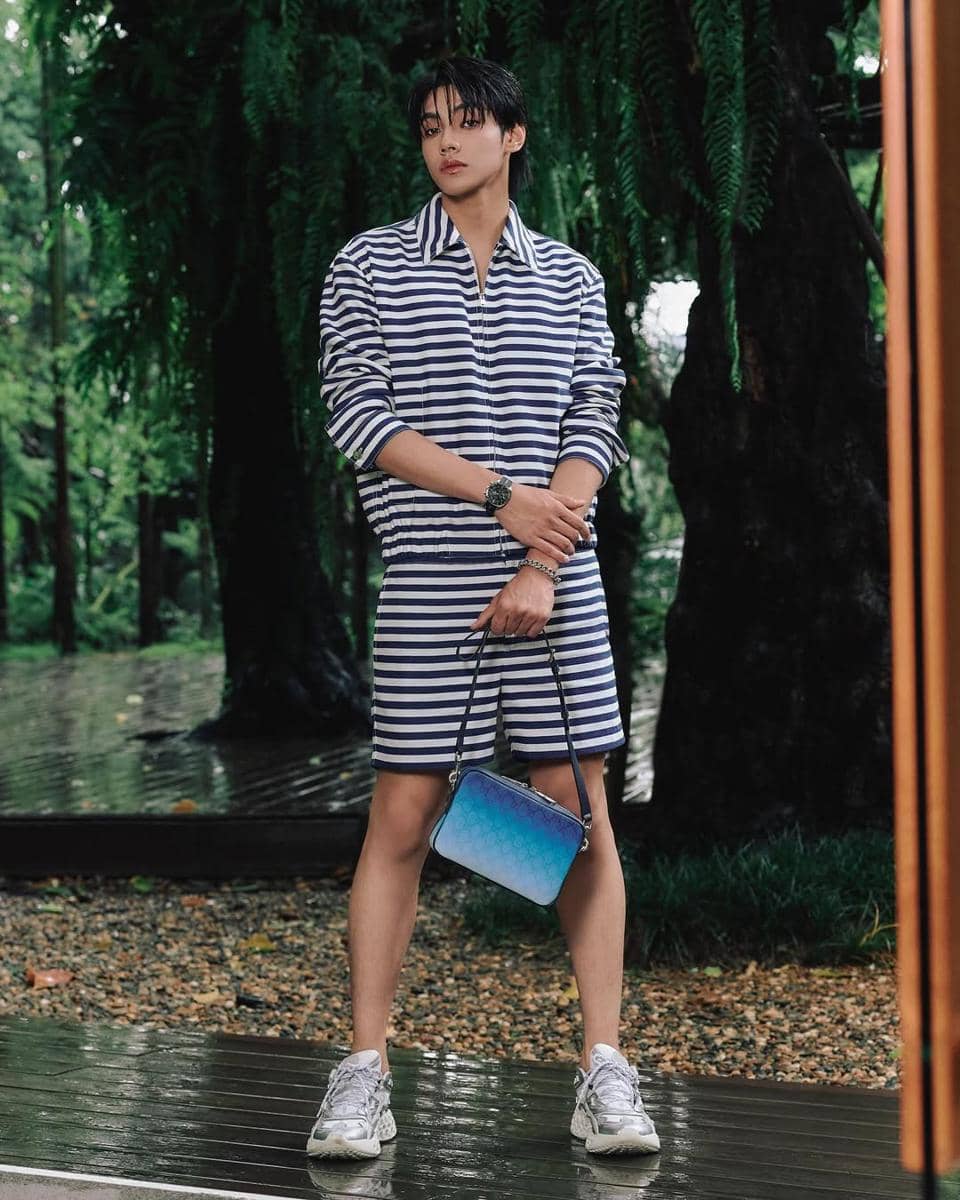 Style ala Peemwasu BUS