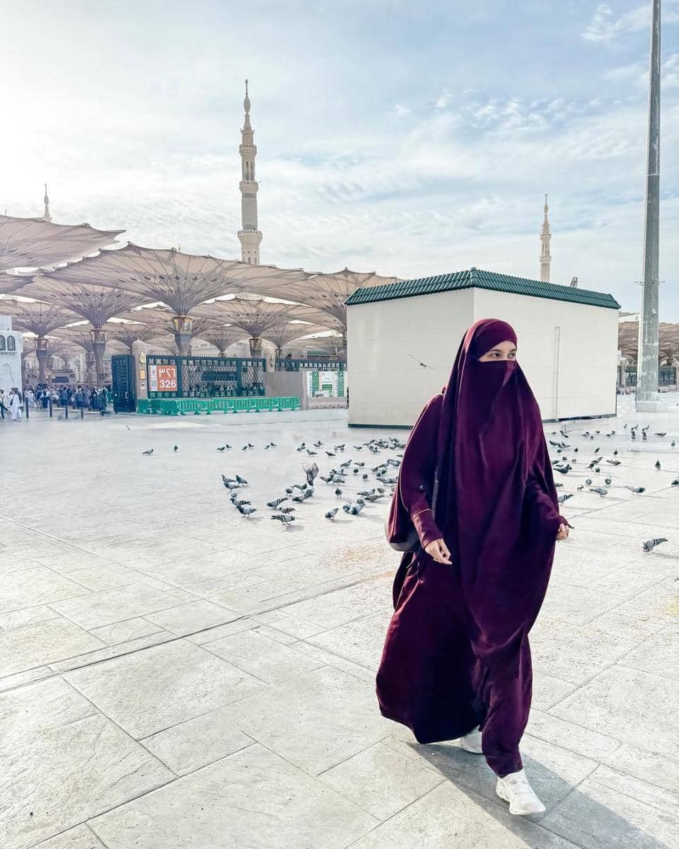 padu padan outfit dengan hijab instan