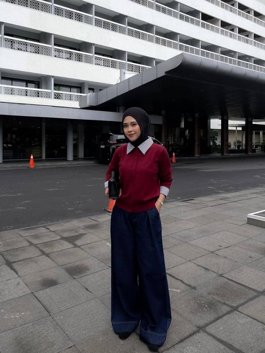 potret ide outfit bergaya badass dan slay ala Reni Marlina