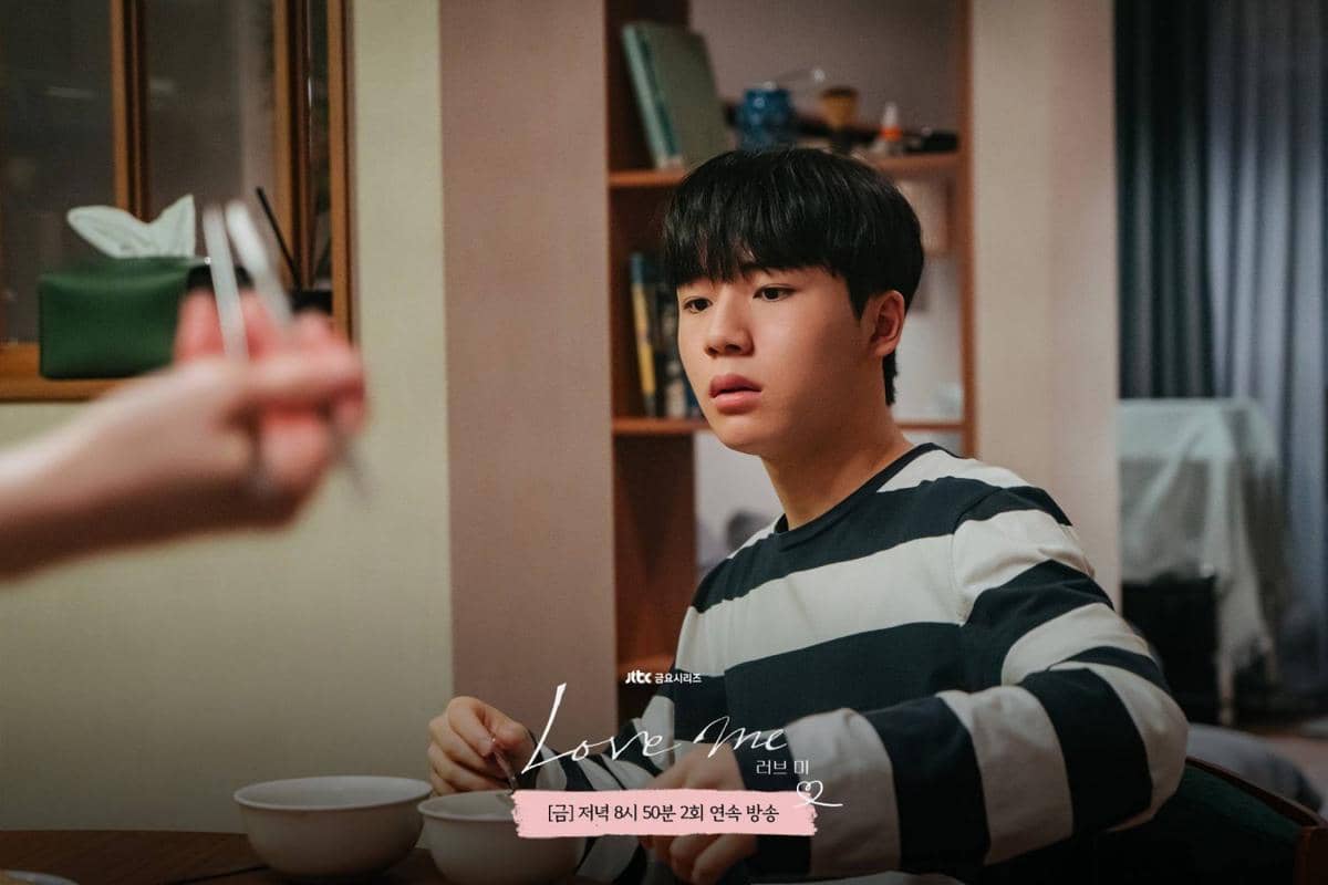 Cuplikan drama Korea Love Me