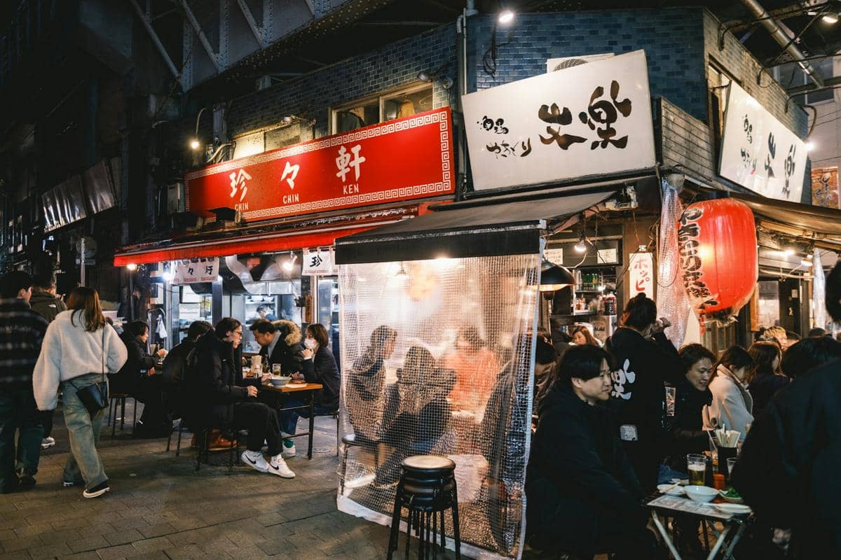 ilustrasi bisnis street food di Tokyo
