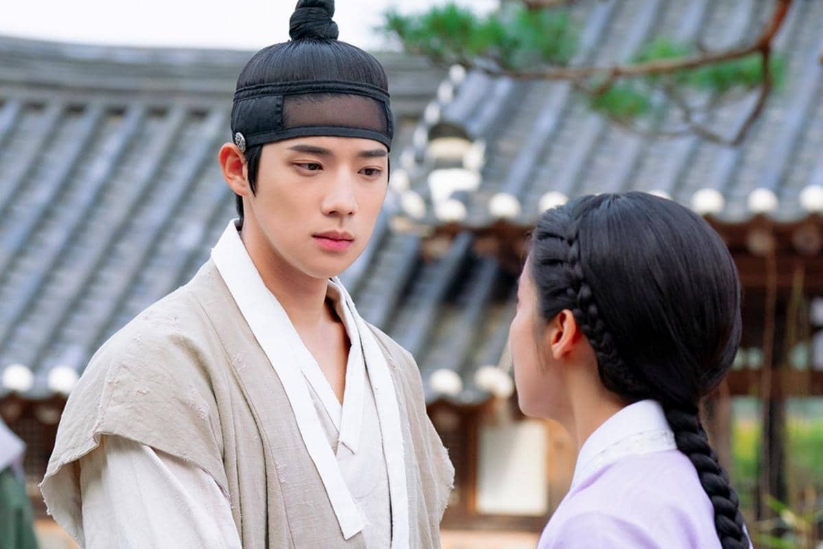 Still cut To My Beloved Thief