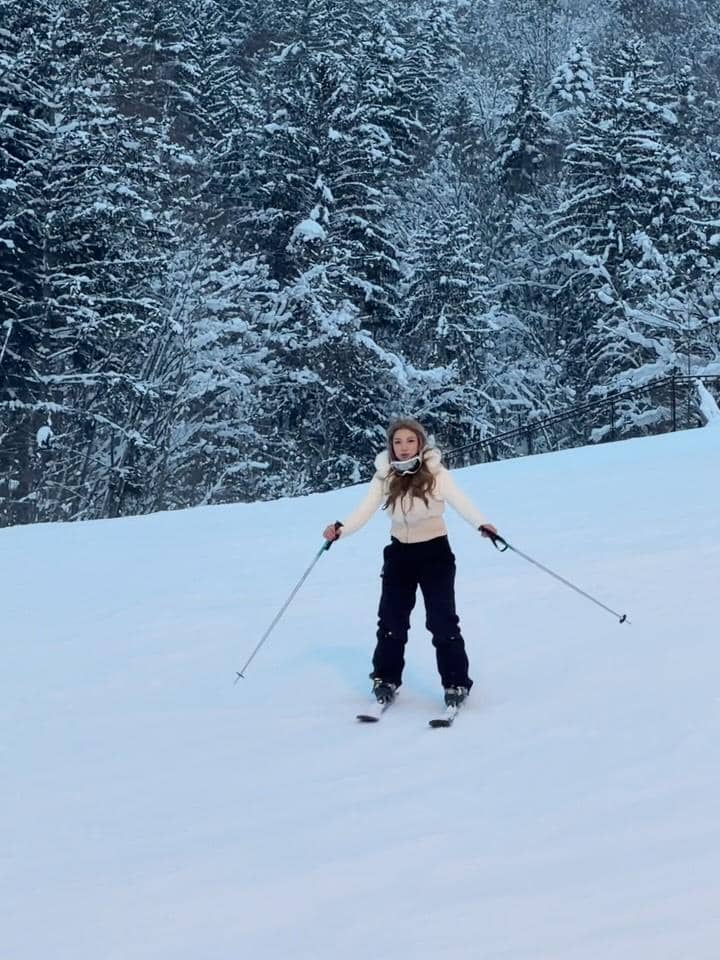 Regina Phoenix main ski di Hokkaido