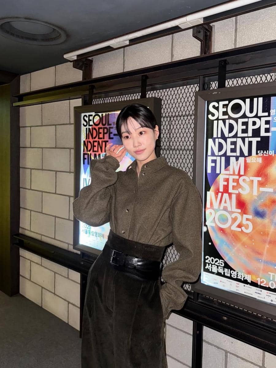 Potret Ha Yoon Kyung 