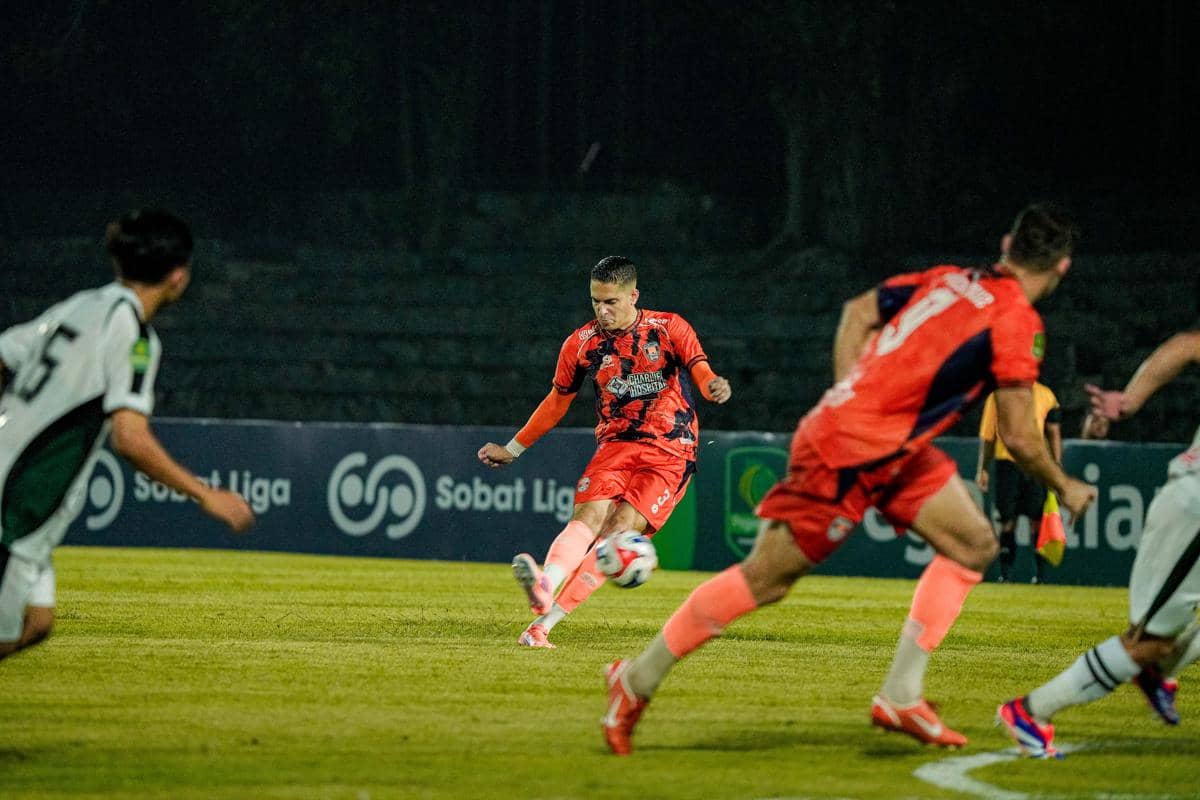 kendal tornado fc, juan pablo morales