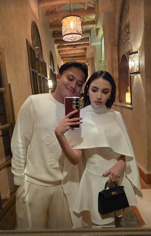 Artis di Welcome Dinner Pernikahan Ranggaz Laksmana (instagram.com/angieprijanto)