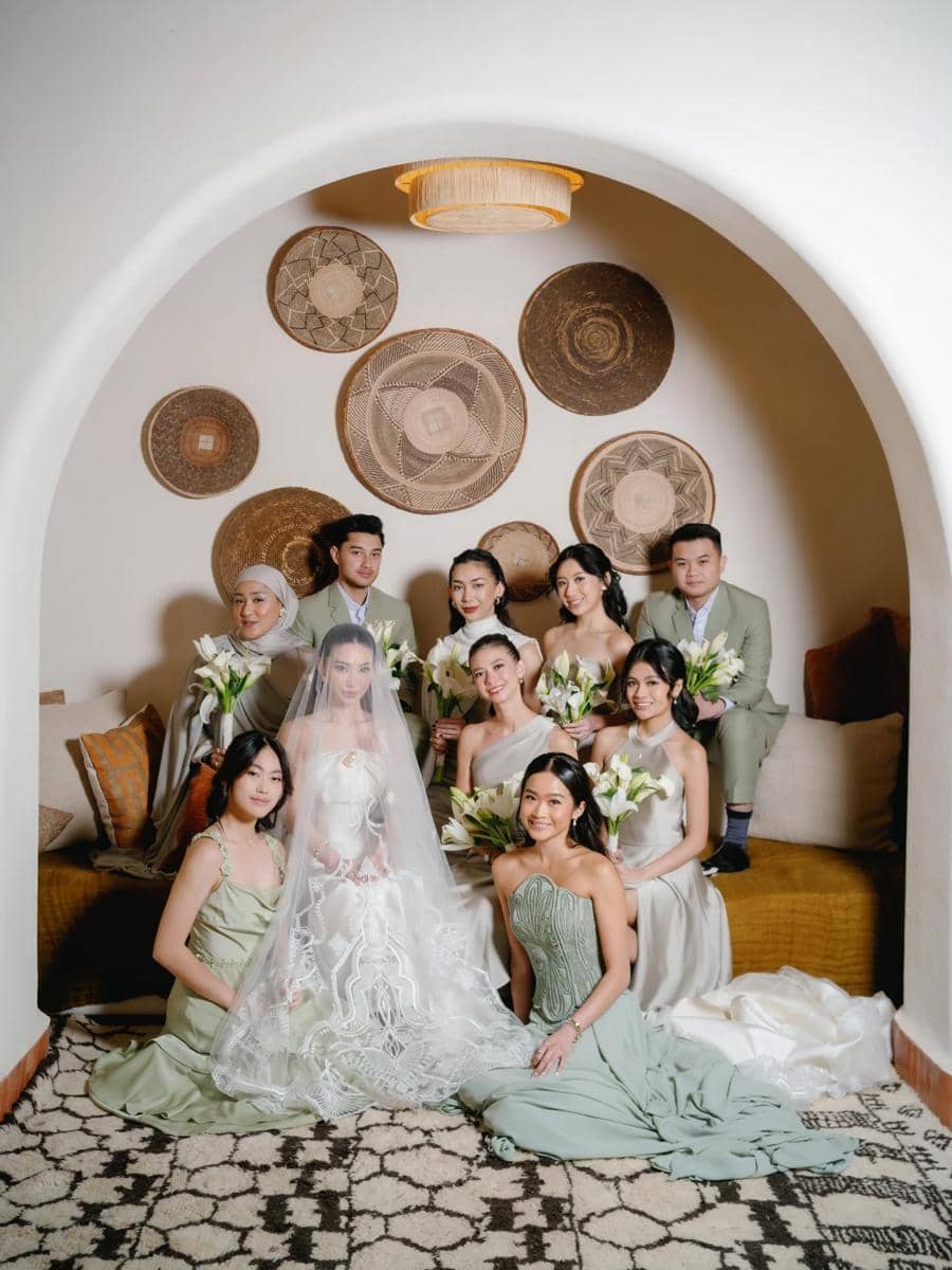 Artis Jadi Bridesmaid-Groomsmen Ranggaz Laksmana dan Angie (instagram.com/angieprijanto)