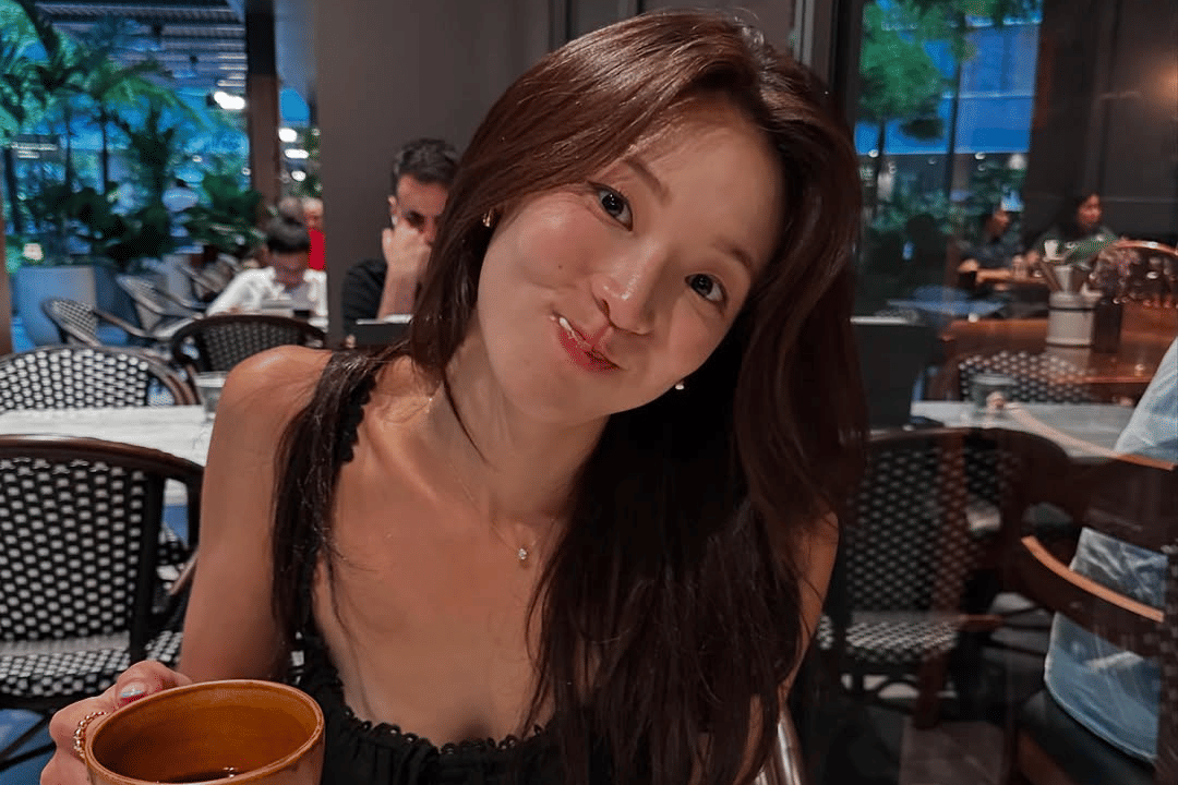 potret Mina Sue Choi