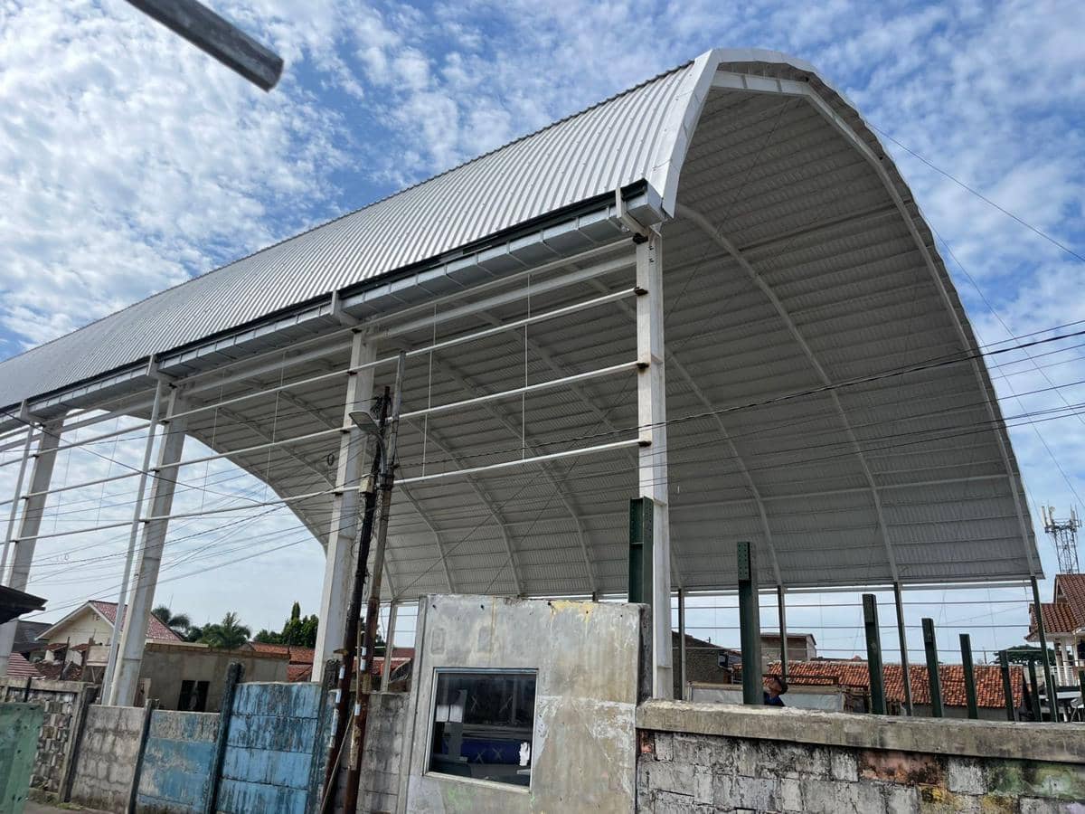 Prabowo Keluhkan Proyek Lapangan Padel di Serpong Utara