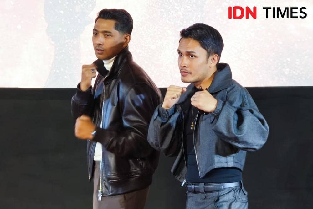 Potret Arya Saloka dan Randy Pangalila di press conference serial Algojo, Kamis (8/1/2026)