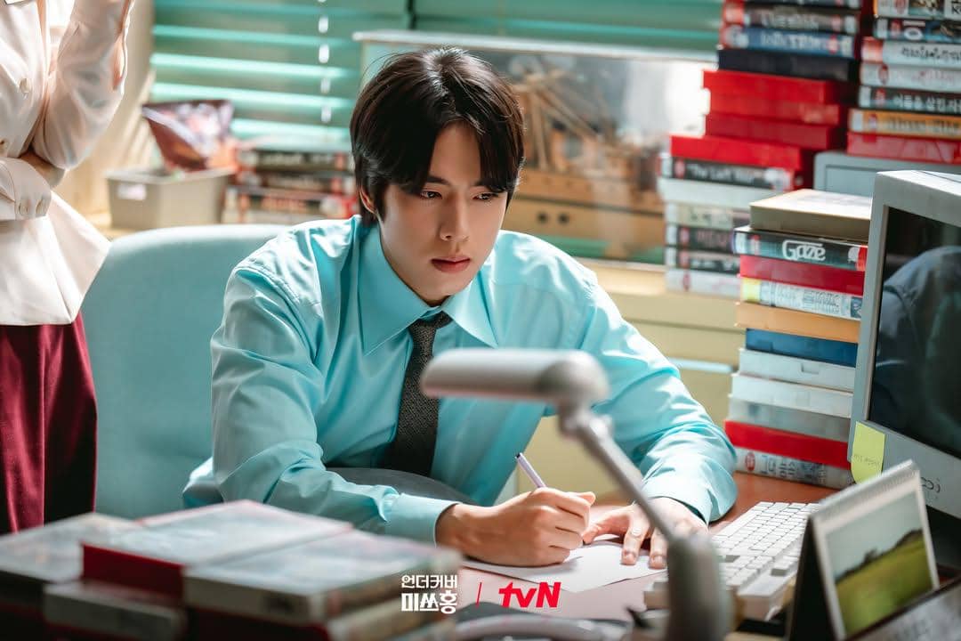 cuplikan drama Undercover Miss Hong