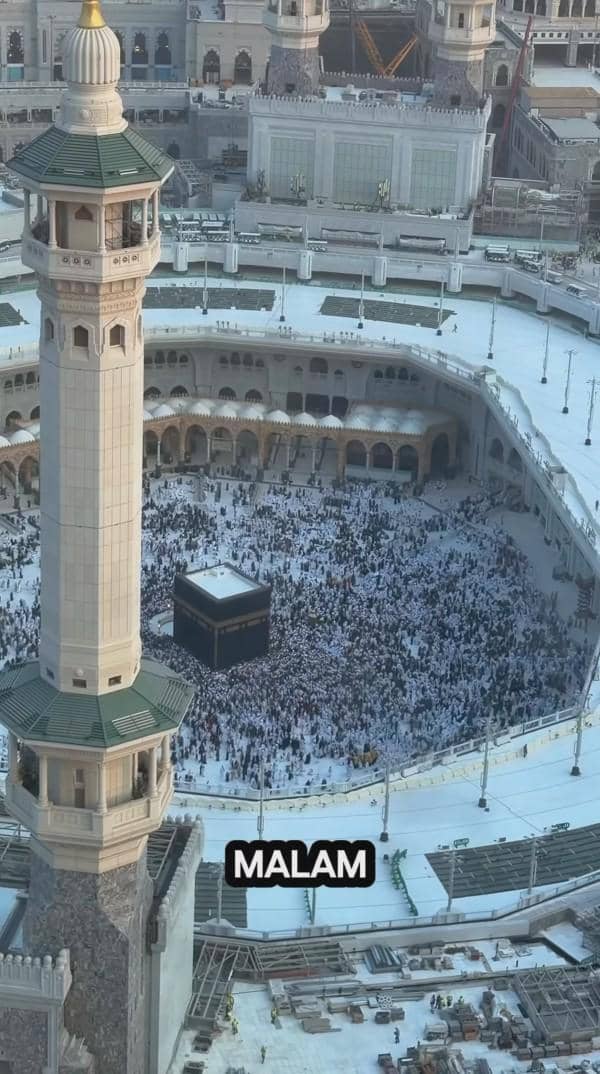 Arie Untung (instagram.com/ariekuntung)