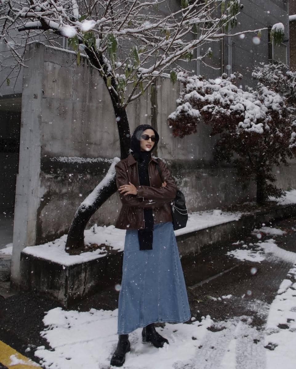 OOTD Material Leather ala Munira Agile