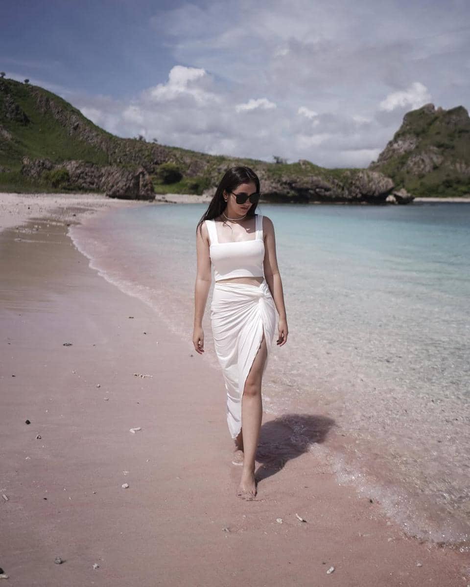 ide padu padan rok ala Ranty Maria 