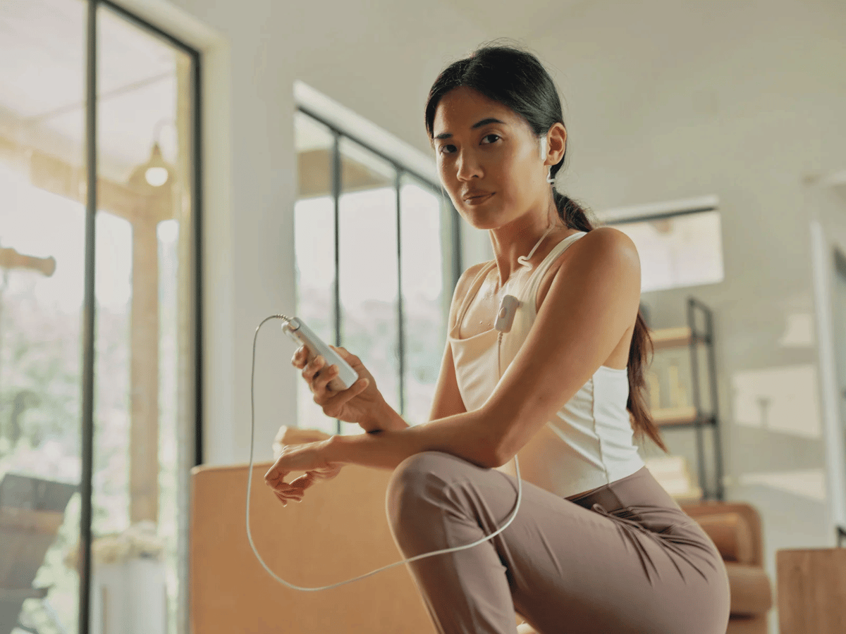 OhmBody menggunakan teknologi neurostimulasi untuk membantu meredakan nyeri menstruasi