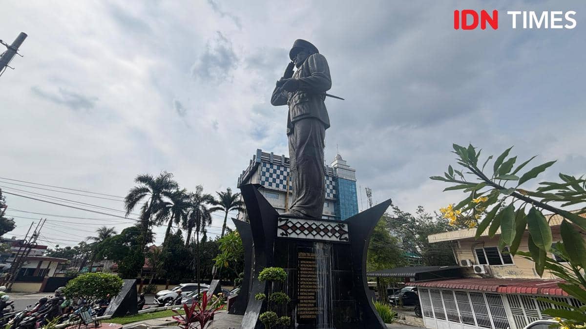 Patung Jamin Ginting (Mangara Wahyudi)