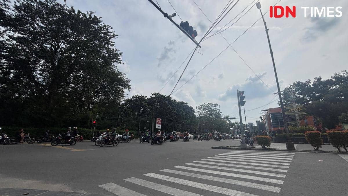 Jalan Jamin Ginting (Mangara Wahyudi)