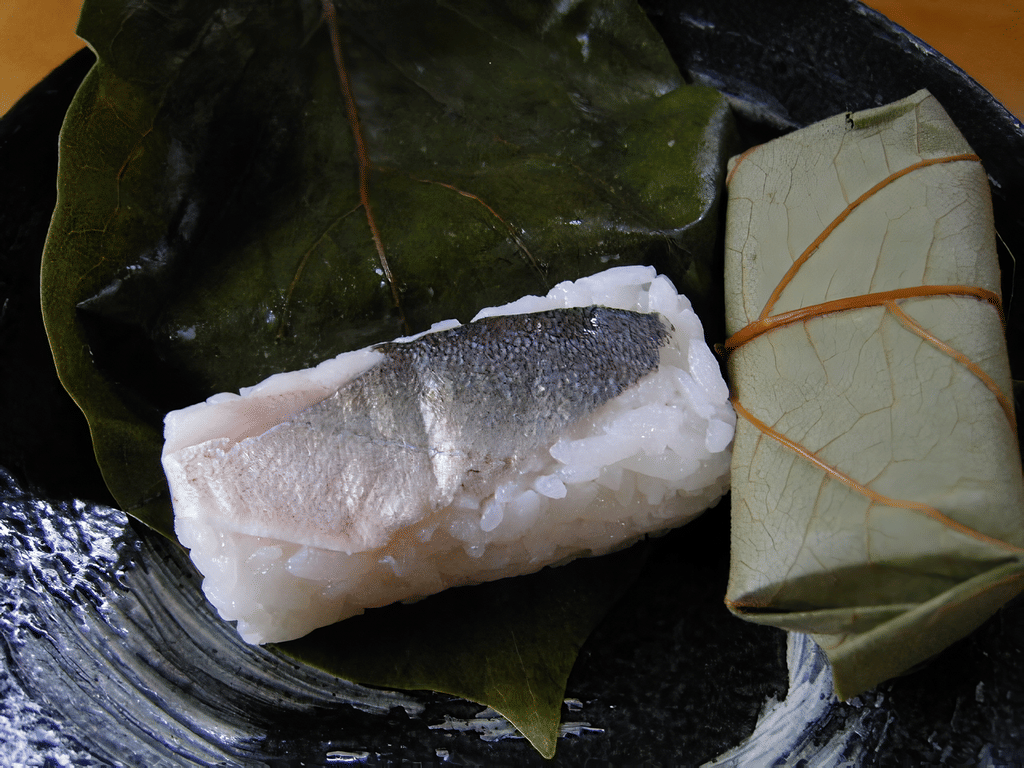 potret Kakinoha sushi