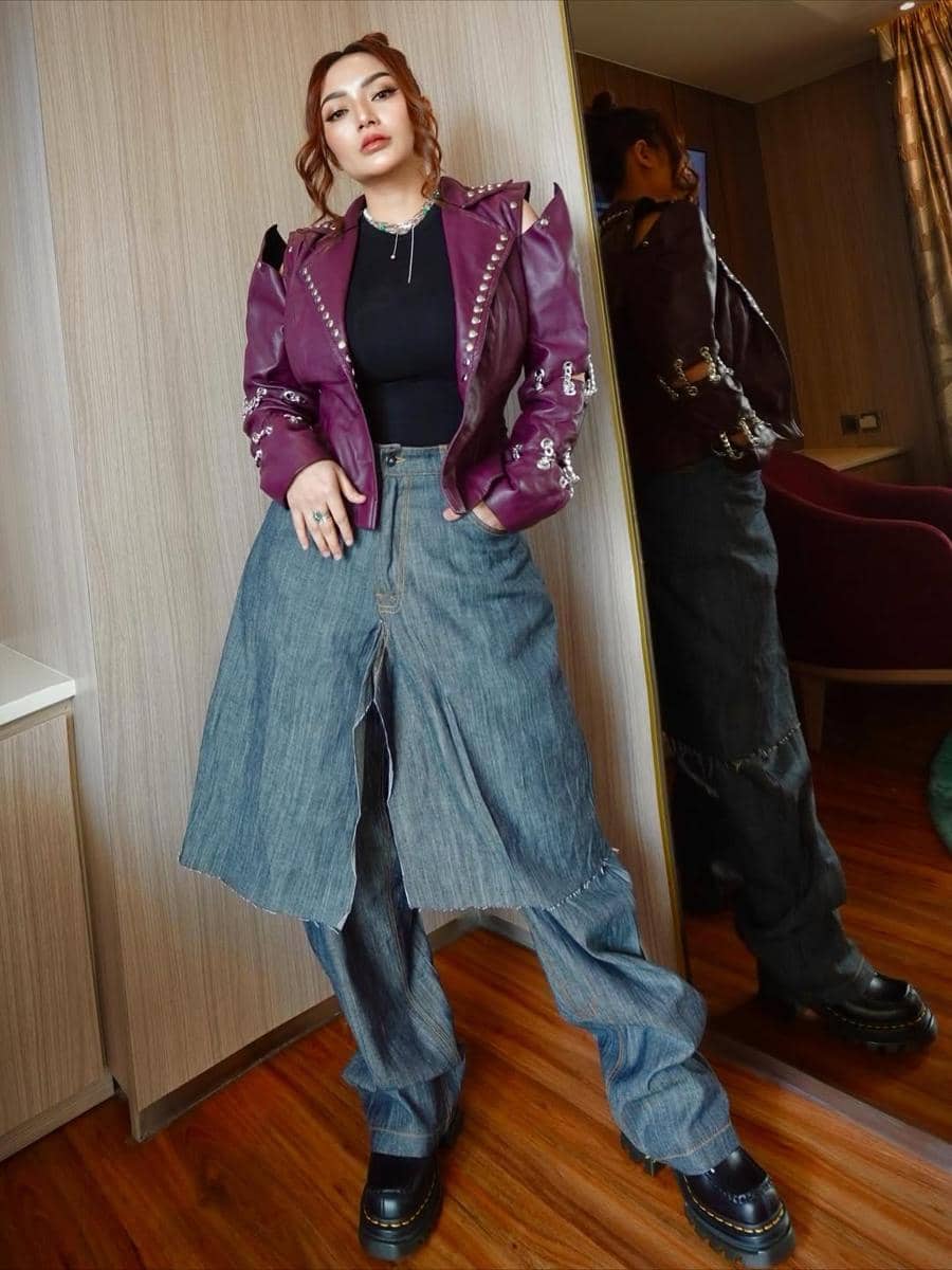 Ide OOTD ala Siti Badriah