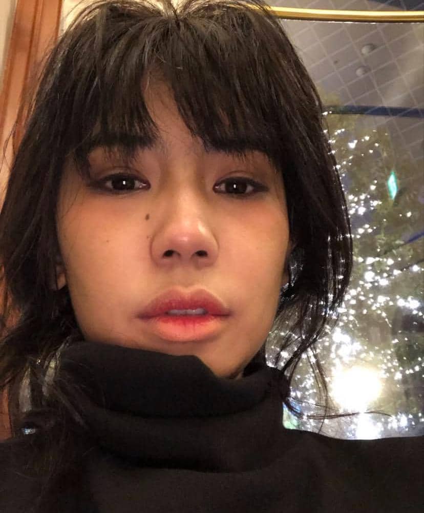 potret Gamila Arief, istri Pandji Pragiwaksono