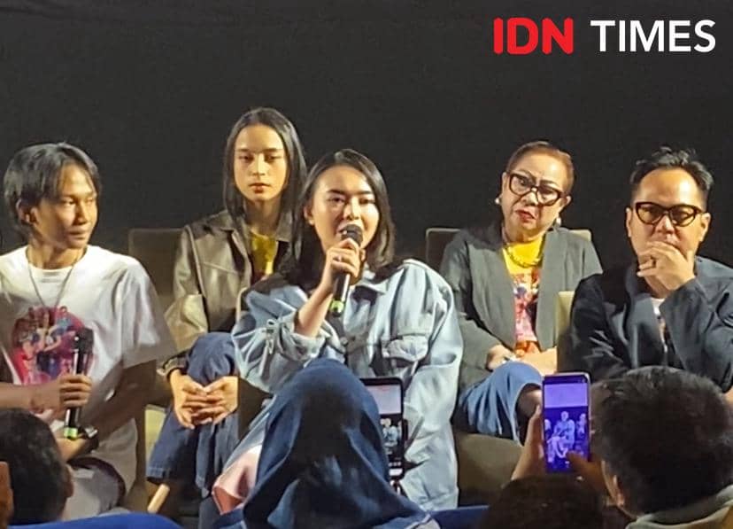 press conference perilisan poster dan trailer film Caper: Check Out Sekarang, Pay Later