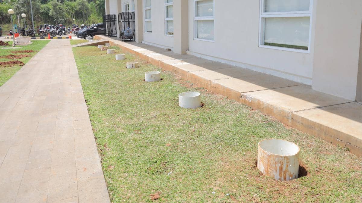 Biopori Kantor, Cara DCKTR Tangsel Kurangi Sampah (Dok. IDN Times/Feri)