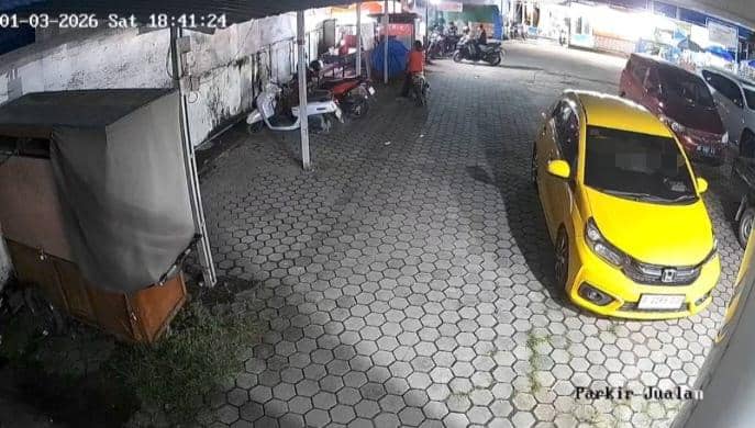 Pasangan remaja di Palembang diduga berbuat mesum di dalam mobil di kawasan 2 Ilir Lemabang
