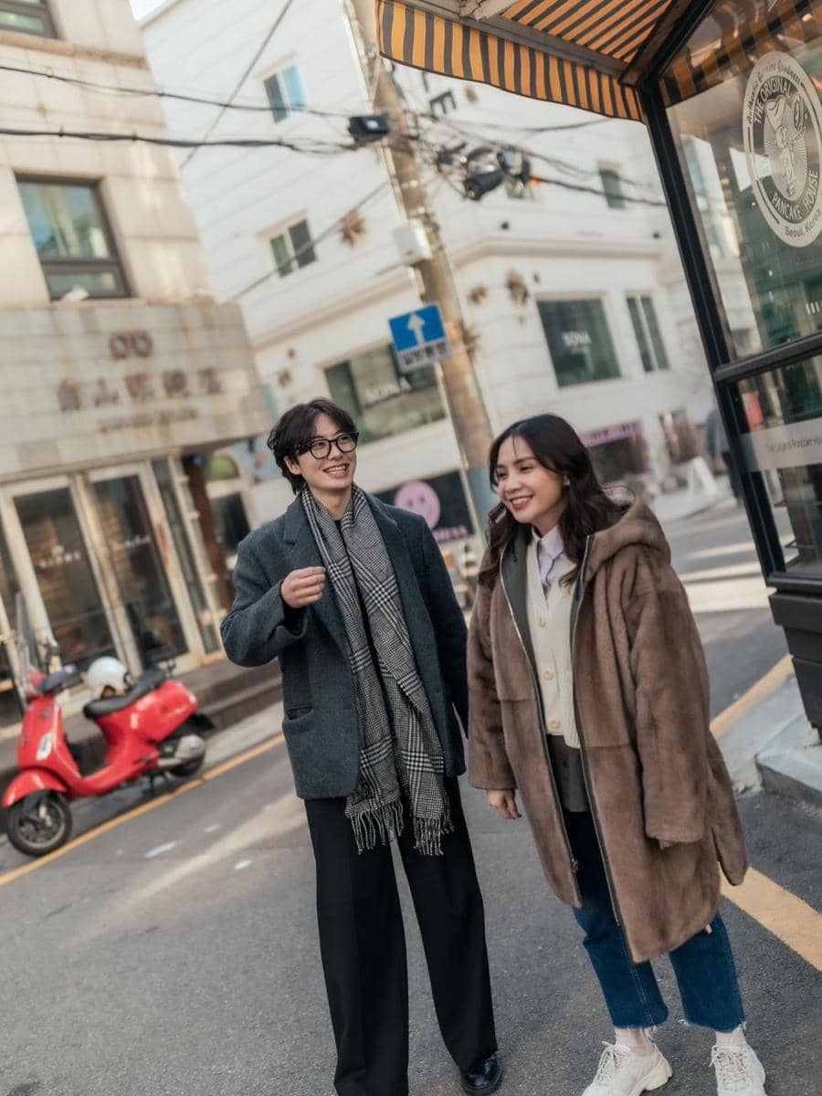 Potret Nagita Slavina dan Rafathar ketemu Lee Won Jung