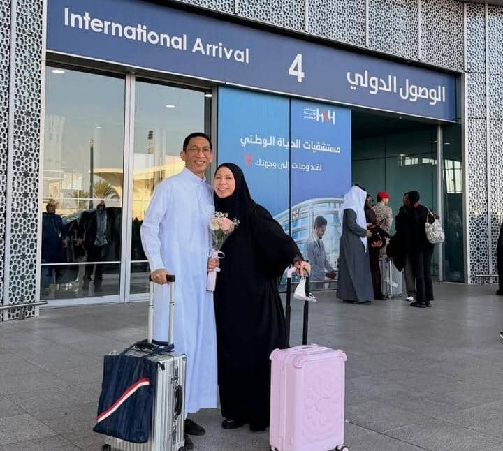 Melly Goeslaw sambut ultah ke-52 saat Umrah